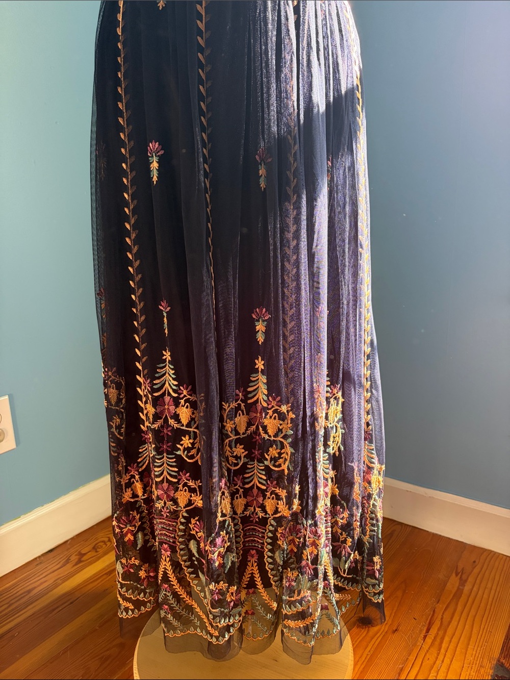 Sundance Long lace/mesh navy skirt